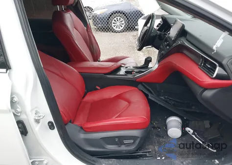 2021 Toyota Camry Xse z USA, uszkodzony, nr VIN 4T1K61AKXMU568974